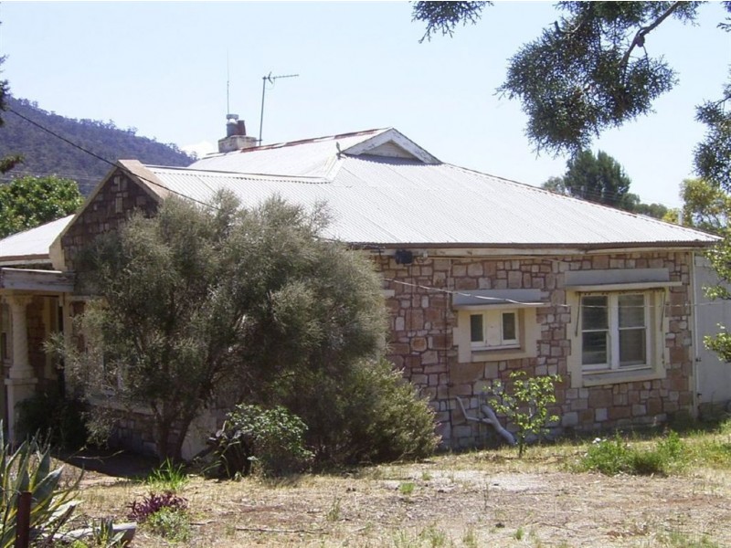 24-26 Nott Street, Melrose SA 5483