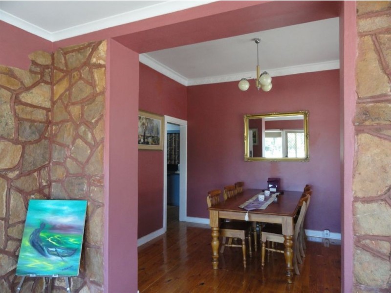 27 Nott Street, Melrose SA 5483