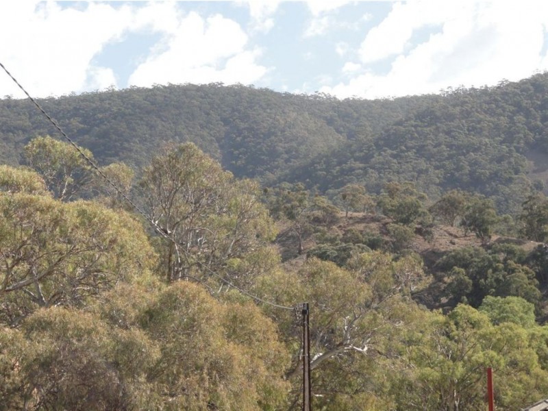 10 Church Street, Melrose SA 5483