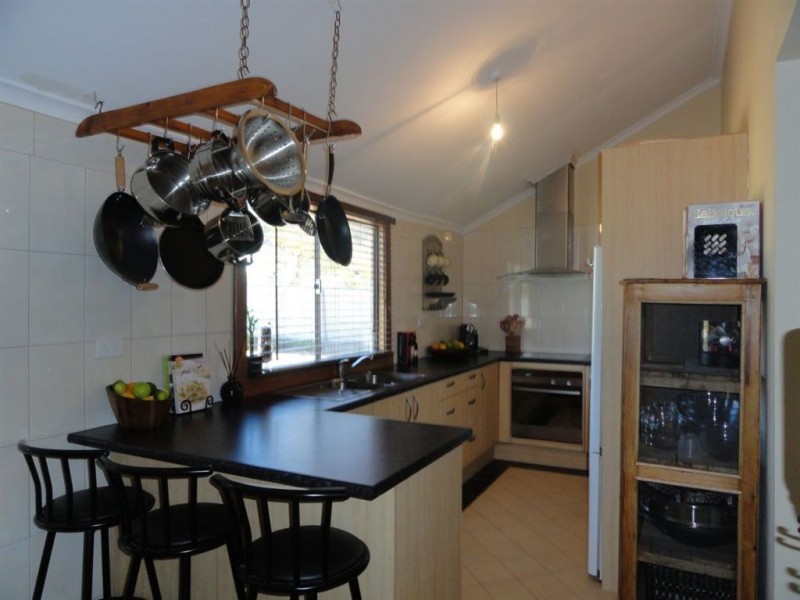 29 Nott Street, Melrose SA 5483