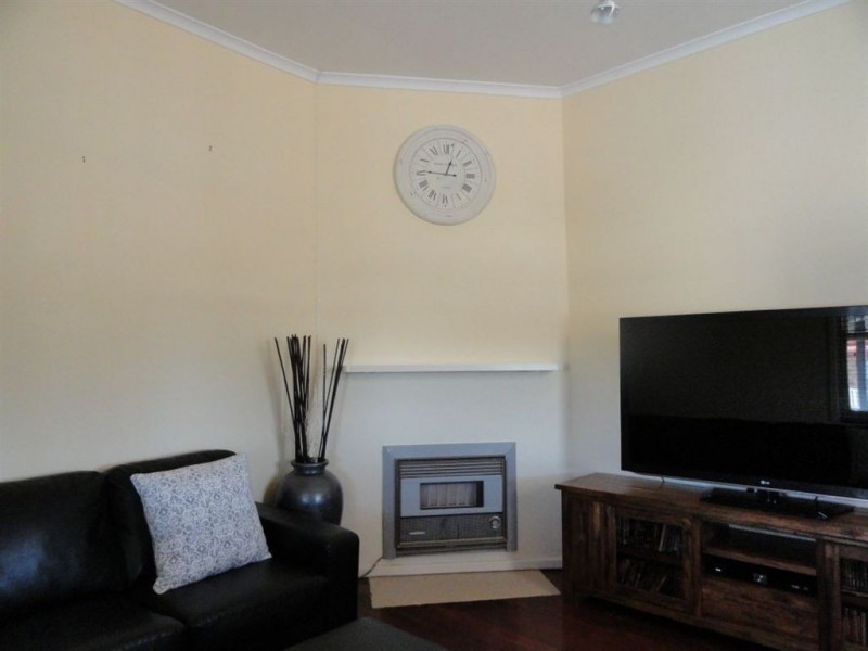 29 Nott Street, Melrose SA 5483