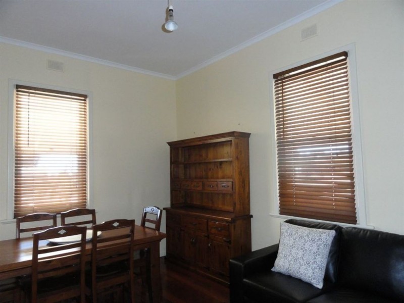 29 Nott Street, Melrose SA 5483