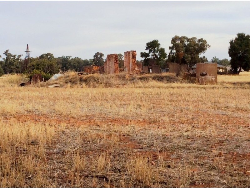 11 Diocesan Road, Melrose SA 5483