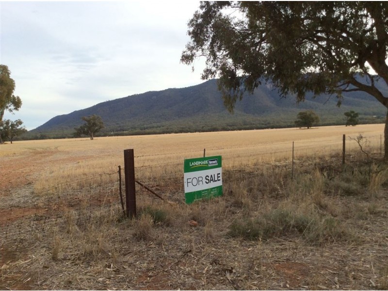 11 Diocesan Road, Melrose SA 5483