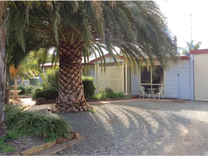 44 Whitby Street, Melrose SA 5483