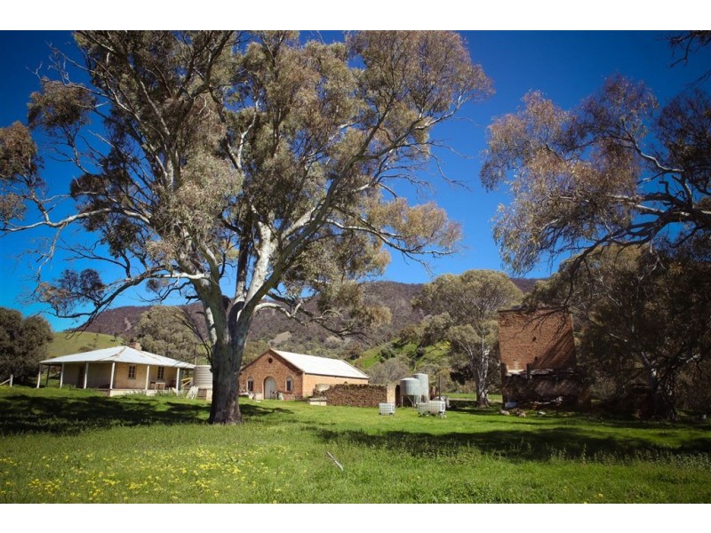 9 – 11 Lambert Street, Melrose SA 5483