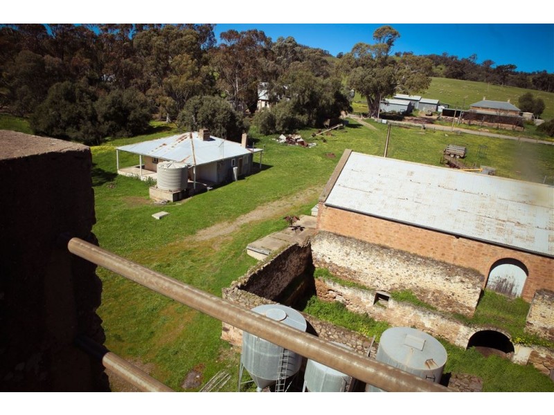 9 – 11 Lambert Street, Melrose SA 5483