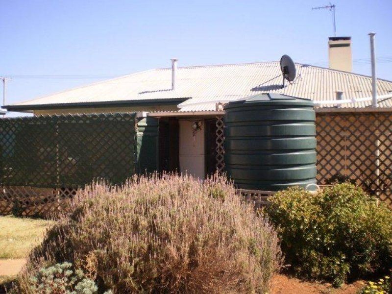 170 Railway Terrace, Peterborough SA 5422