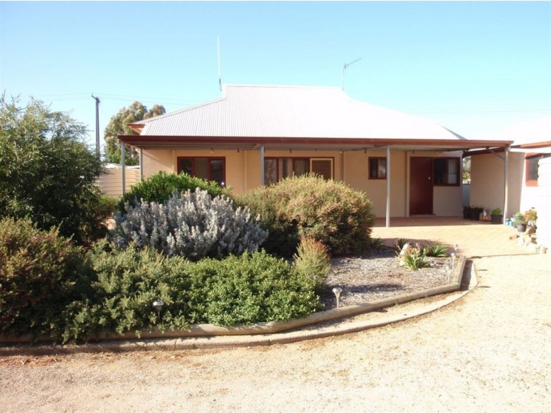 36 Willoughby St, Yaninee SA 5653