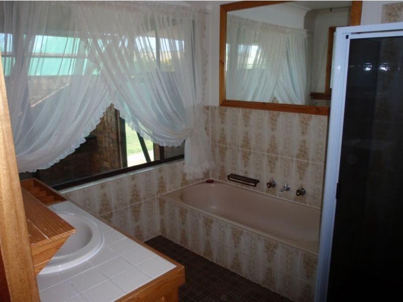 4 Oswald Street, Wudinna SA 5652