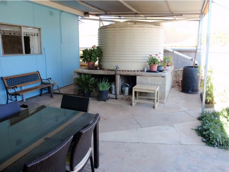 45 Barns St, Warramboo SA 5650