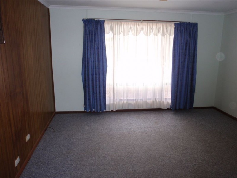 6 South Terrace, Warramboo SA 5650