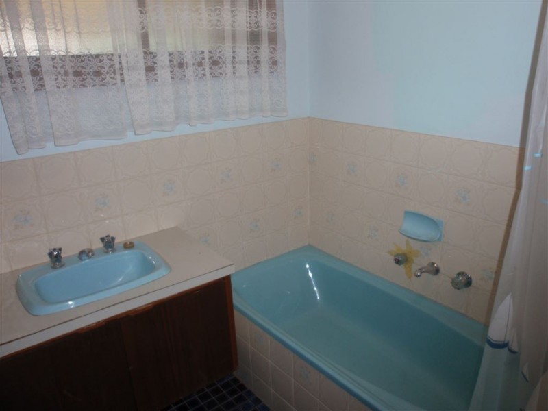 6 South Terrace, Warramboo SA 5650