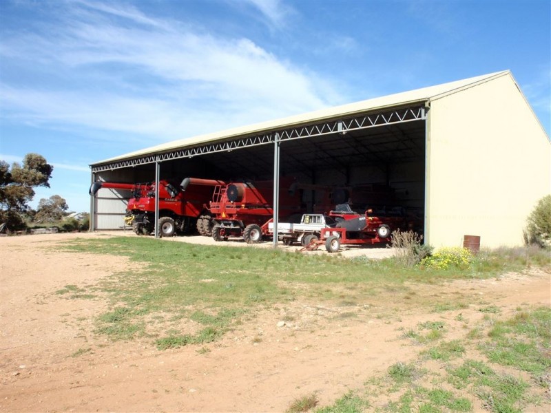 54 Eyre Highway, Wudinna SA 5652