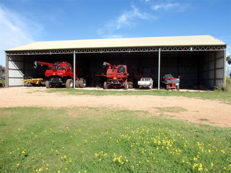 54 Eyre Highway, Wudinna SA 5652