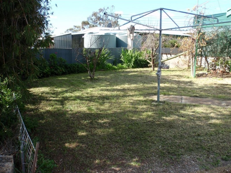 9 Camplin St, Wudinna SA 5652