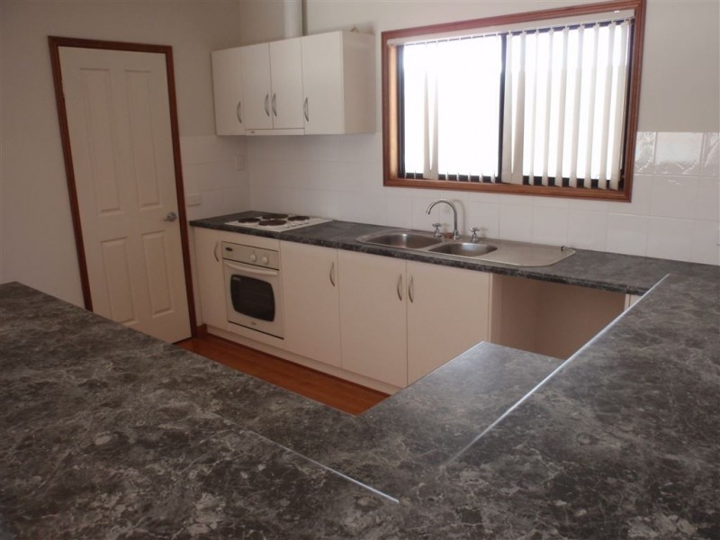 12 Heath Street, Wudinna SA 5652