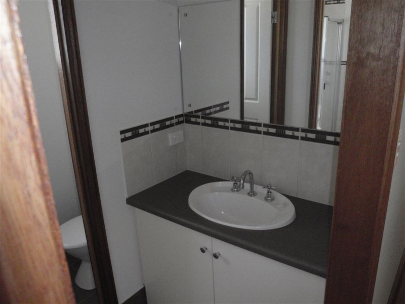 12 Heath Street, Wudinna SA 5652