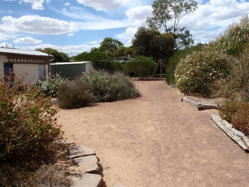 41 Thomas St, Minnipa SA 5654
