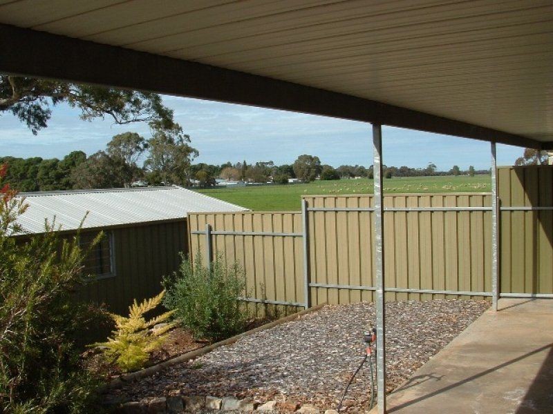 6 Kelly Street, Riverton SA 5412