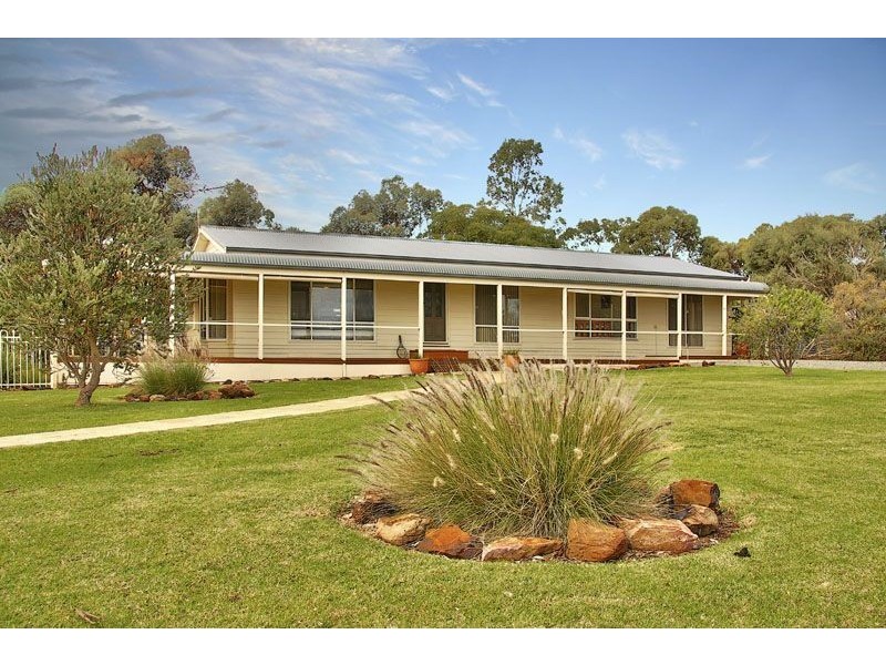 10 Blazes Road, Riverton SA 5412