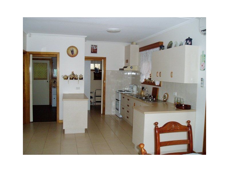 3 Masters Street, Riverton SA 5412