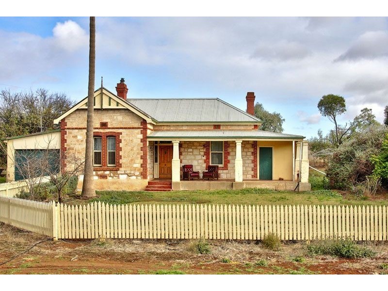 10 Days Hill Road, Riverton SA 5412