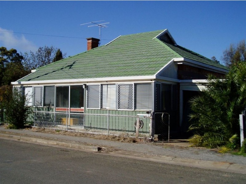 7 Gilbert Street, Riverton SA 5412