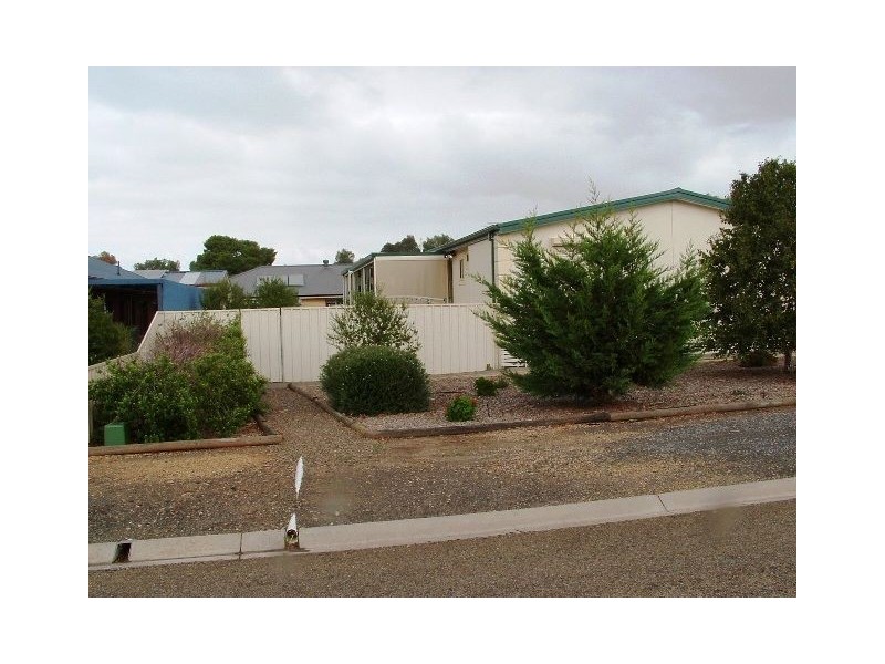 5 Castine Terrace, Riverton SA 5412