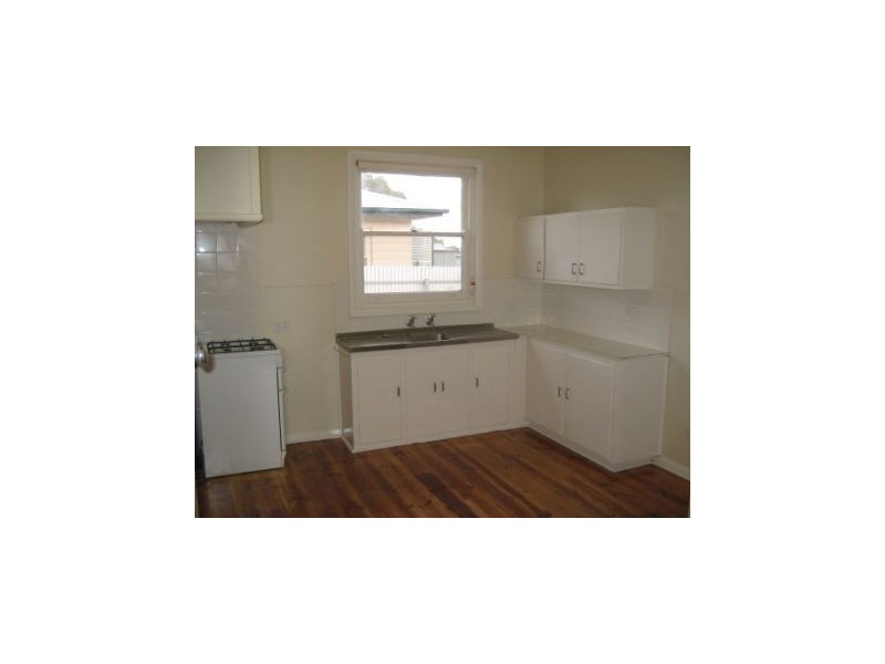 3 Murray Terrace, Riverton SA 5412