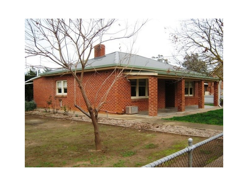 7 Masters Street, Riverton SA 5412