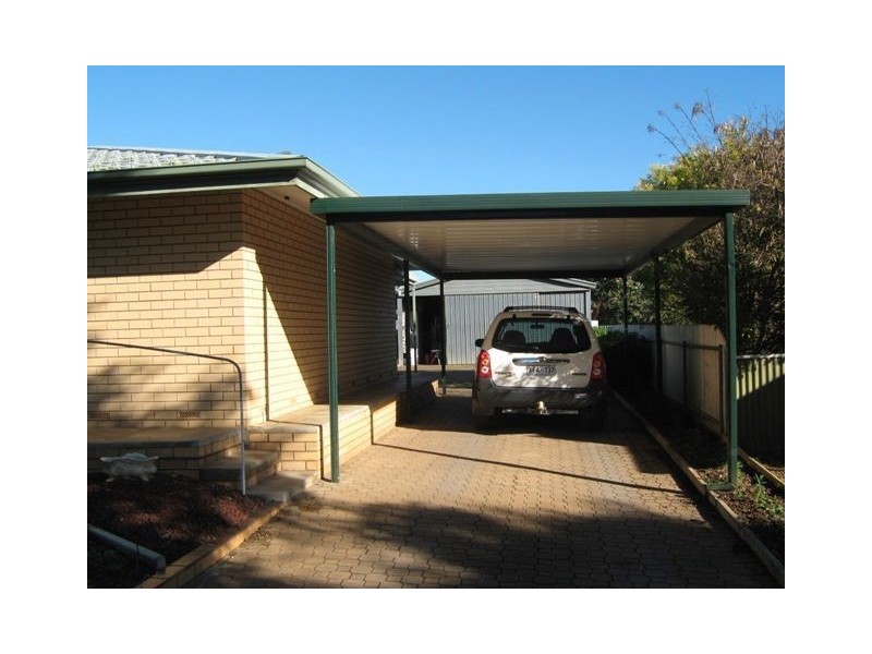 17 Matthew Place, Riverton SA 5412
