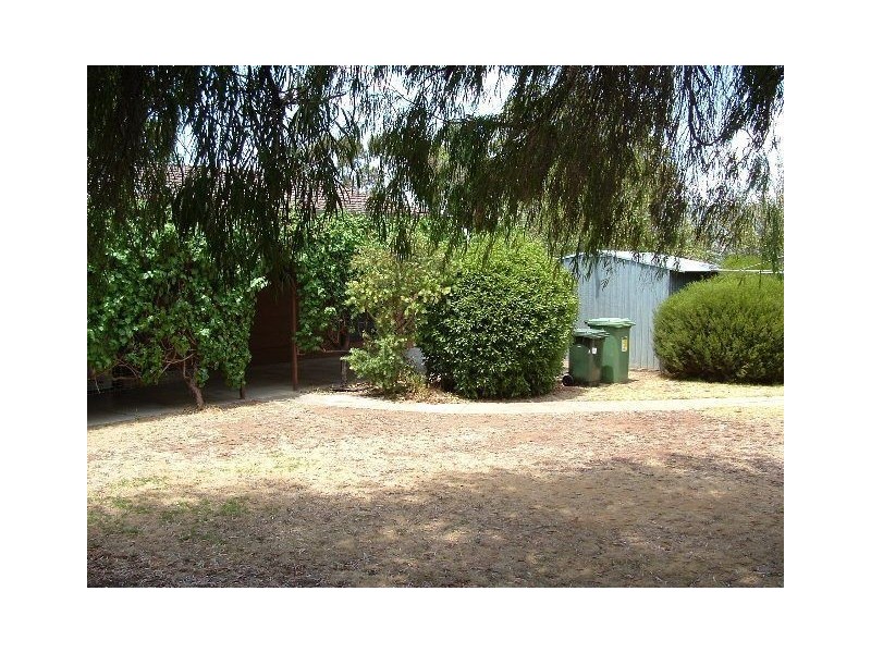 10 Paul Street, Riverton SA 5412