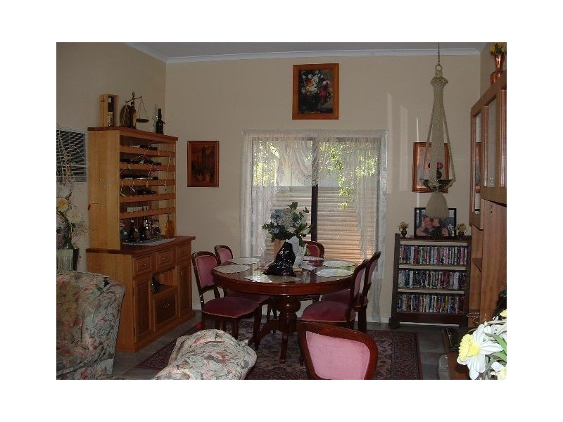 4 Frederick Place, Riverton SA 5412