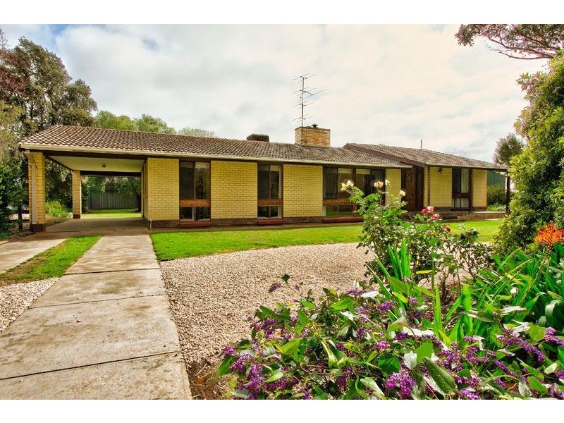 24 Washington Road, Riverton SA 5412