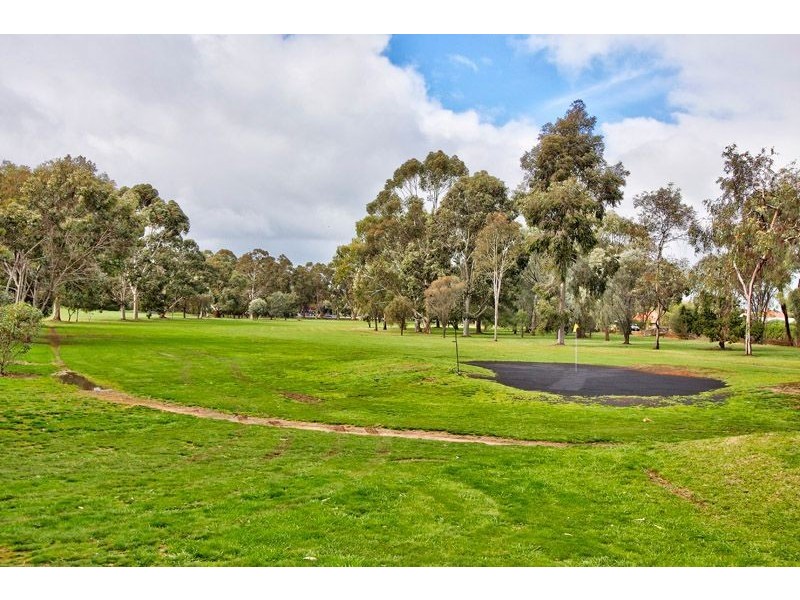 24 Washington Road, Riverton SA 5412