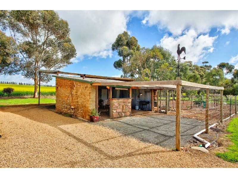 6B Paul Street, Riverton SA 5412