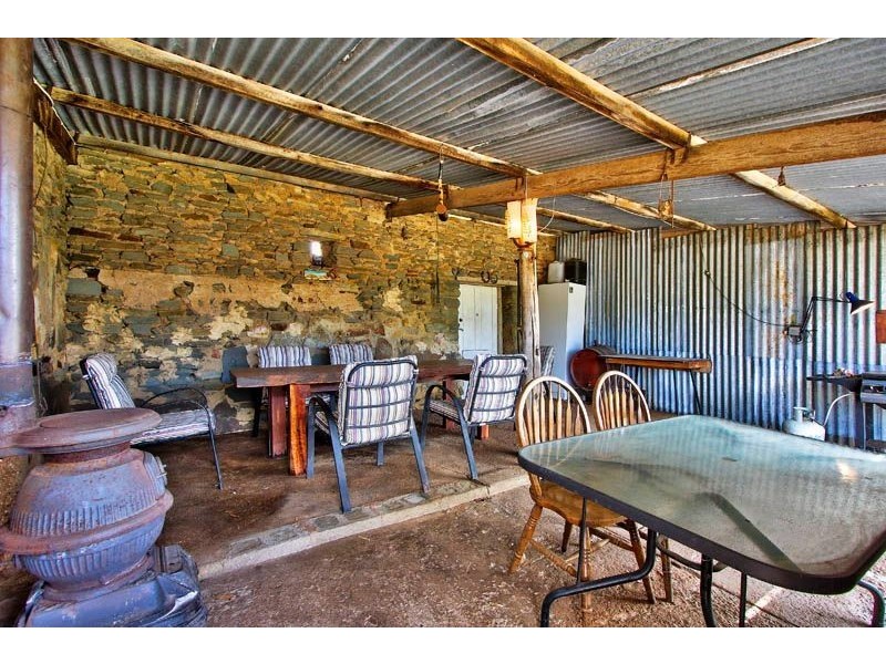 6B Paul Street, Riverton SA 5412