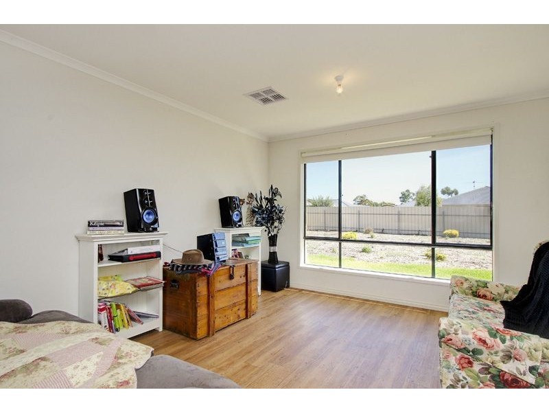 40 Masters Street, Riverton SA 5412