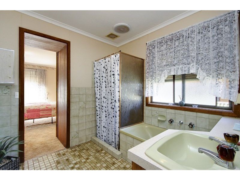 3 Hartley Street, Riverton SA 5412