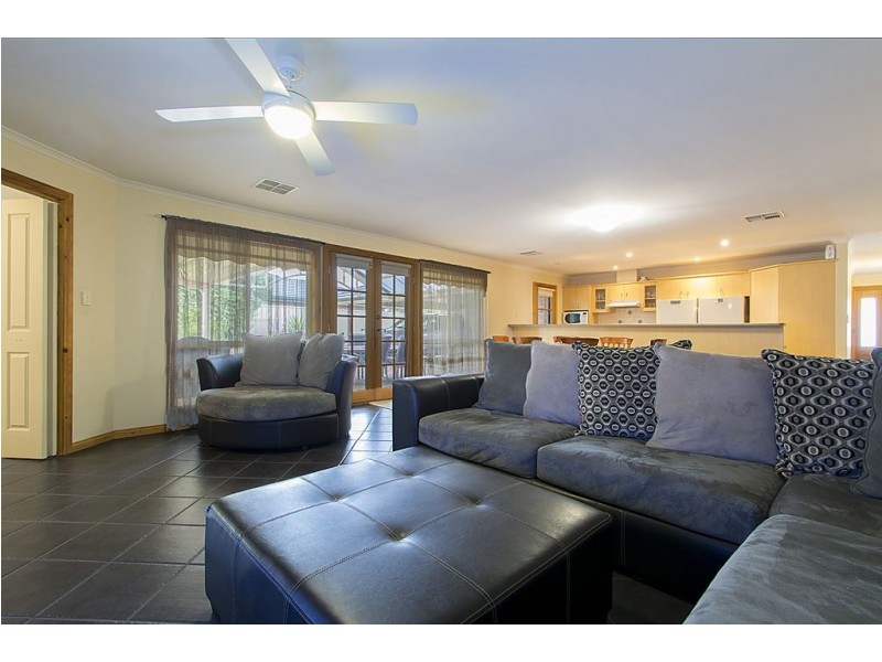 19 Jemalong Crescent, Roseworthy SA 5371