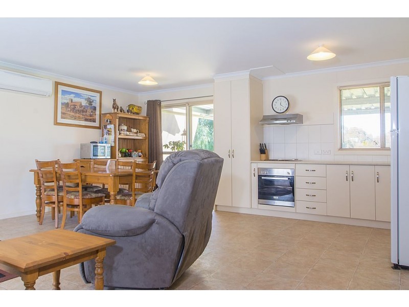 4 St Anthonys Road, Manoora SA 5414