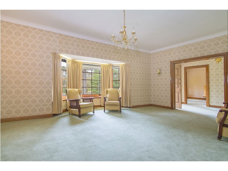 1 Webb Place, Riverton SA 5412