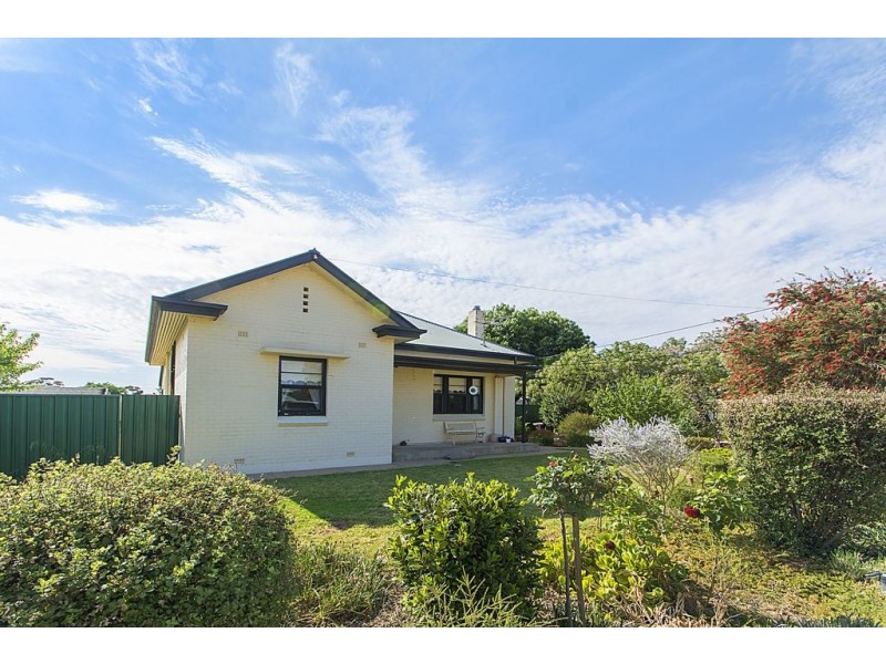6 Swinden Street, Riverton SA 5412