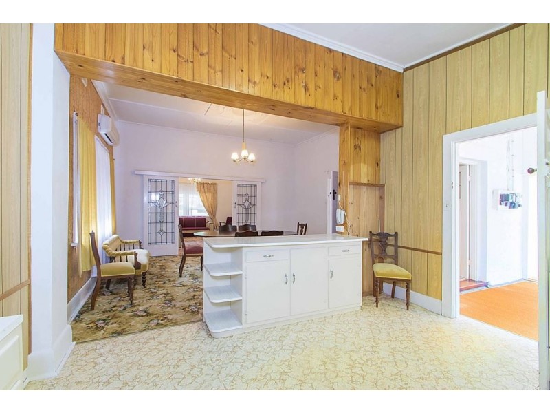 1 Light Street, Riverton SA 5412