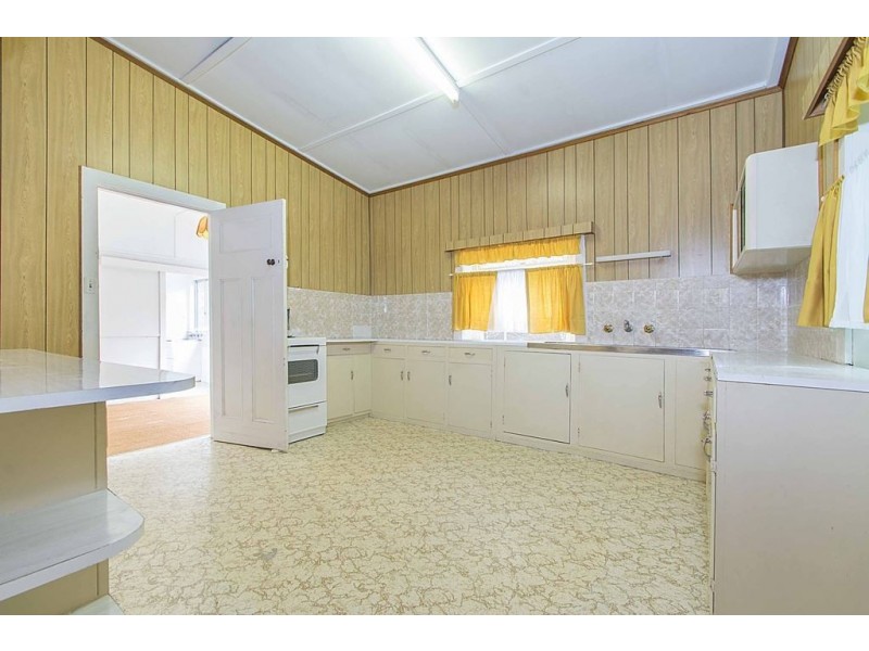 1 Light Street, Riverton SA 5412