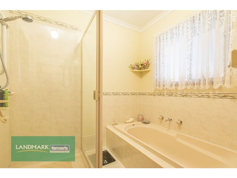 8 Castine Terrace, Riverton SA 5412