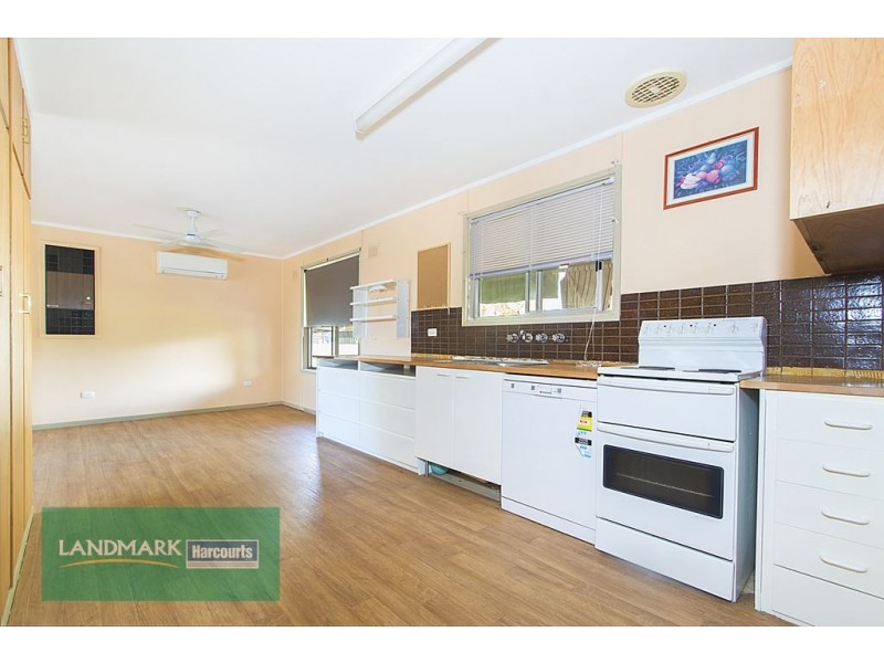 7 Cooper Street, Riverton SA 5412