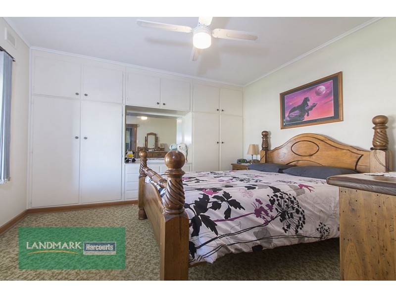 4 Swinden Street, Riverton SA 5412