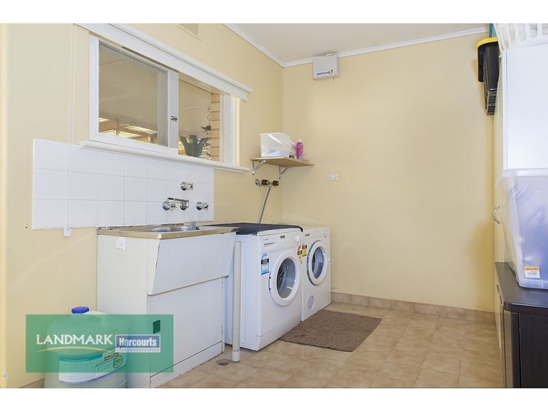 4 Swinden Street, Riverton SA 5412